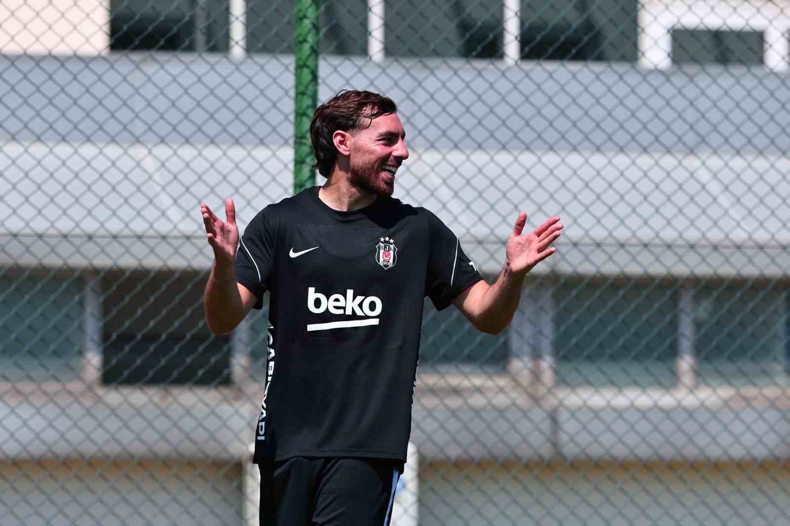 Beşiktaş, Midtjylland maçı hazırlıklarını sürdürdü 6 besiktas midtjylland maci hazirliklarini surdurdu 2 QBPyWzfu