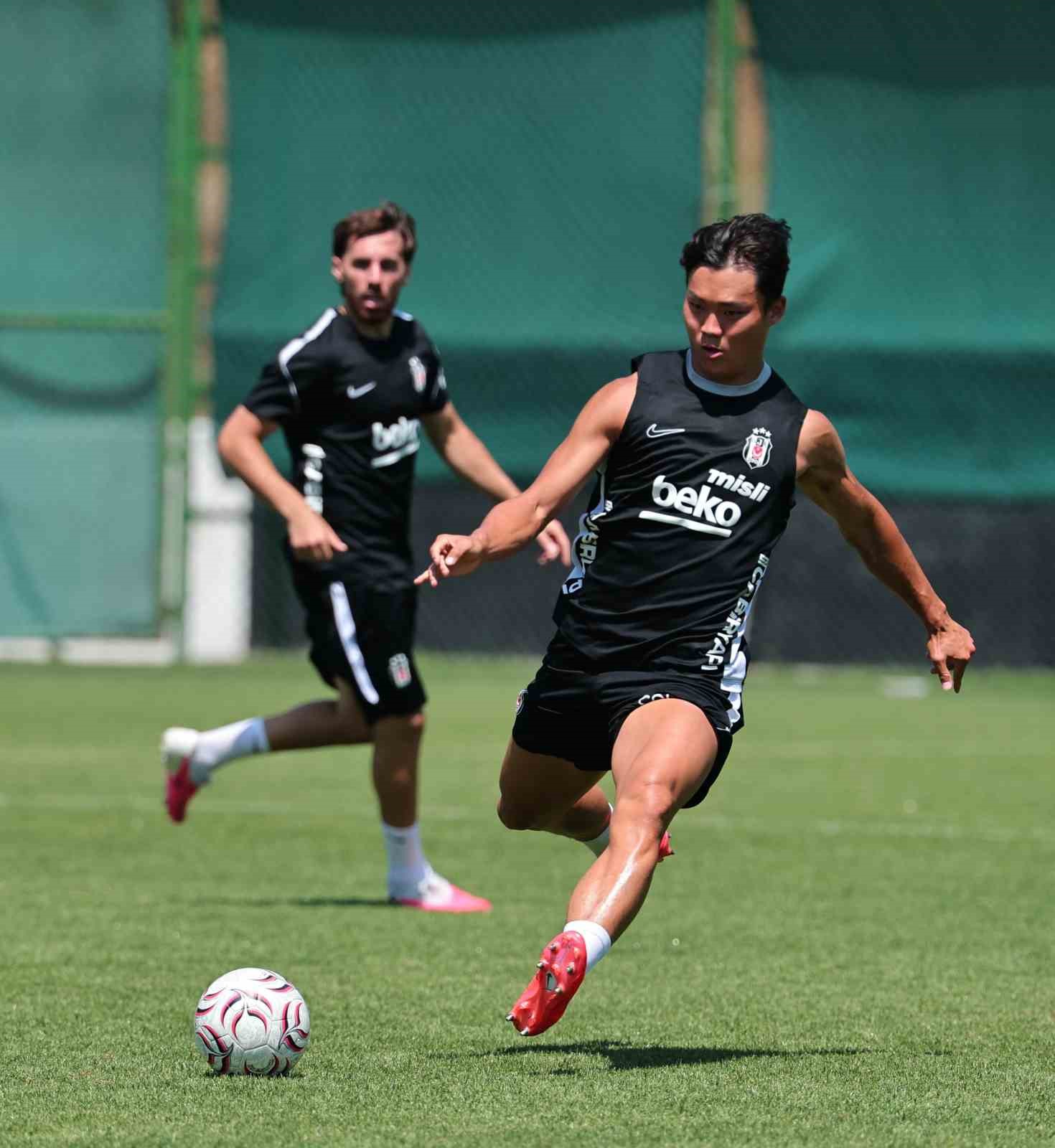 besiktas midtjylland maci hazirliklarini surdurdu 2 aAJXu6yl