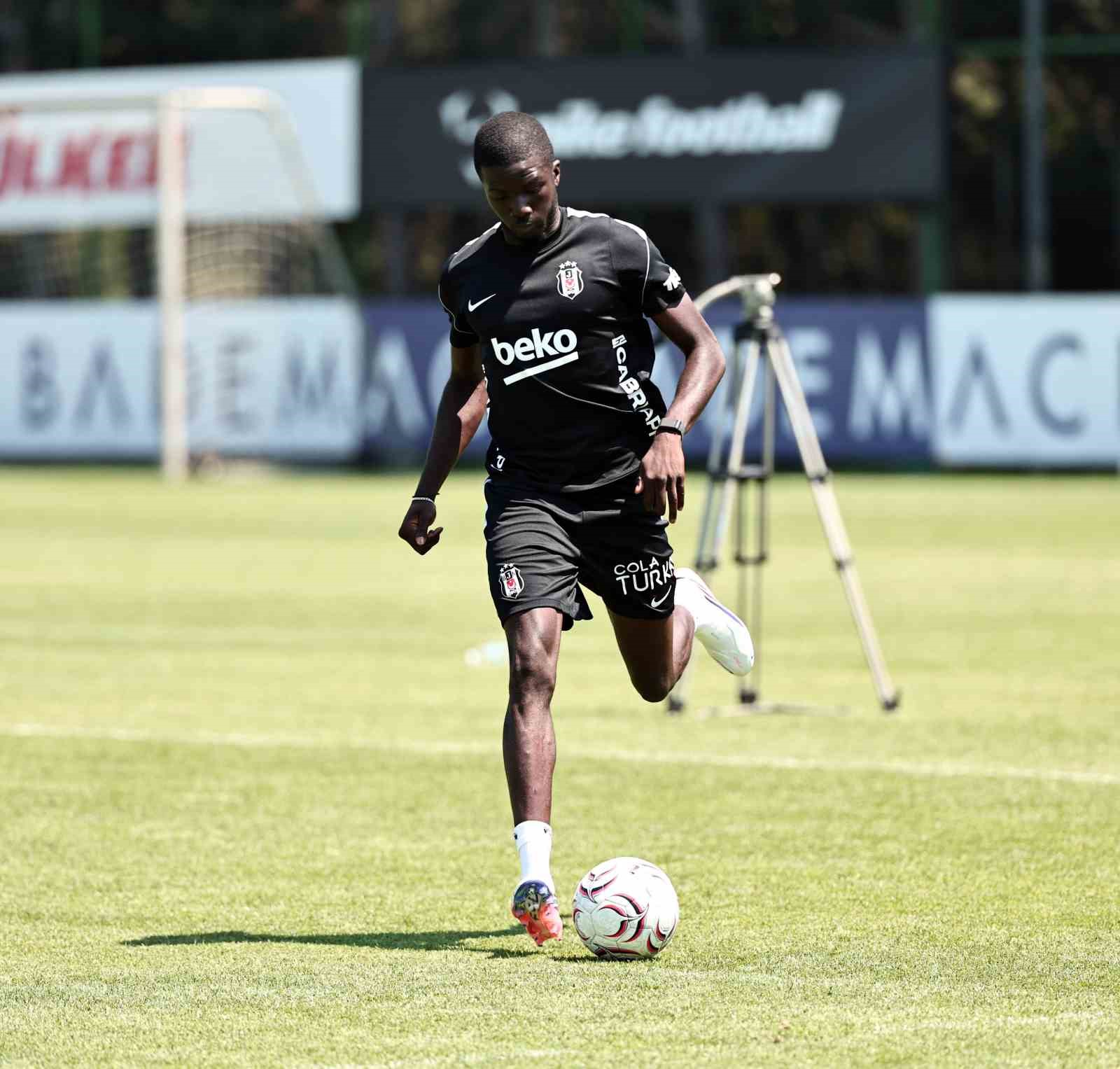 besiktas midtjylland maci hazirliklarini surdurdu 2 wXaKOcz3