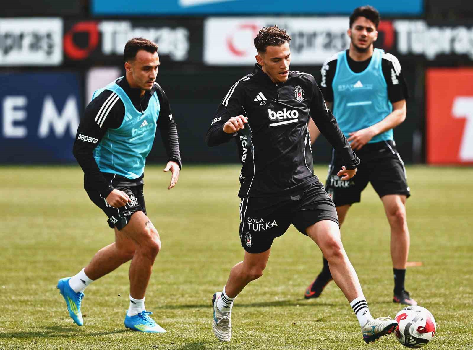 besiktas samsunspor maci hazirliklarina devam etti 2