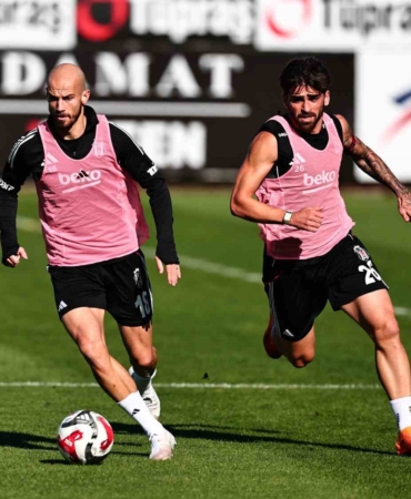 besiktas-samsunspor-maci-hazirliklarini-surdurdu-e4ptYYxd.jpg