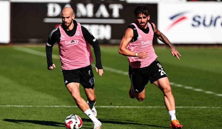 besiktas-samsunspor-maci-hazirliklarini-surdurdu-e4ptYYxd.jpg