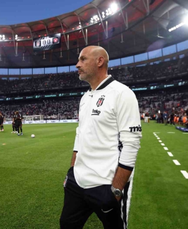 besiktas-sezonun-ilk-macinda-midtjylland-karsisinda-AeWz6zMW.jpg