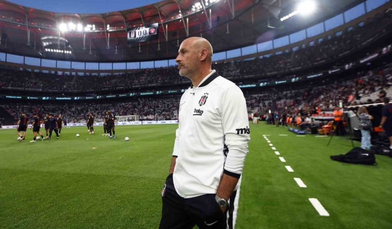 besiktas-sezonun-ilk-macinda-midtjylland-karsisinda-AeWz6zMW.jpg
