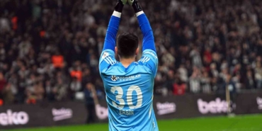 besiktas-taraftarindan-kaleci-ersine-once-tepki-sonra-destek-24nb1dqZ.jpg