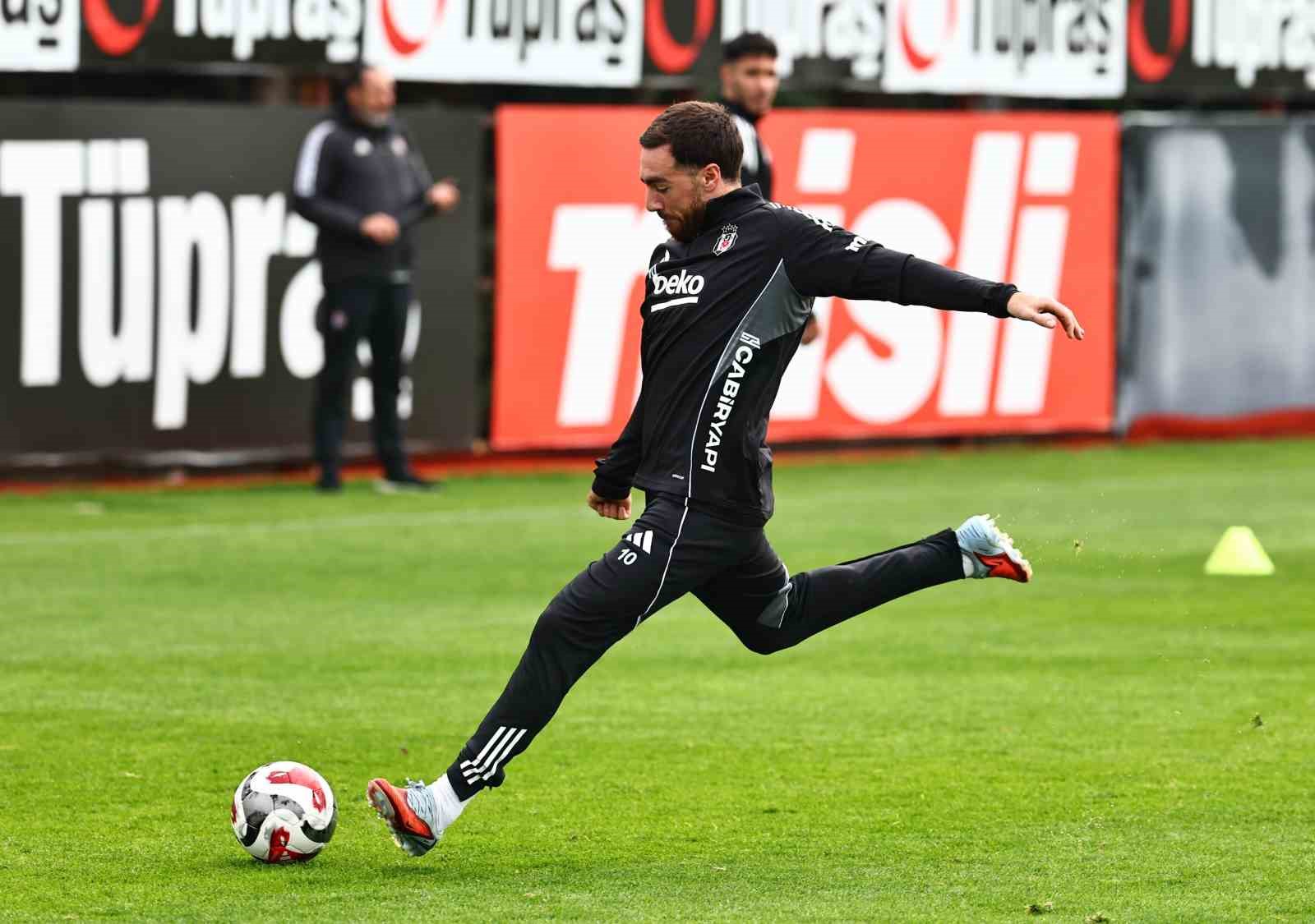 besiktas trabzonspor macinin hazirliklarina devam etti 0 fAHFmFiU