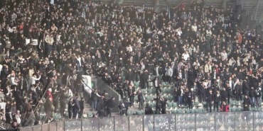 besiktas-tribunu-karisti-15-taraftara-adli-islem-yapildi-BADUcdxL.jpg