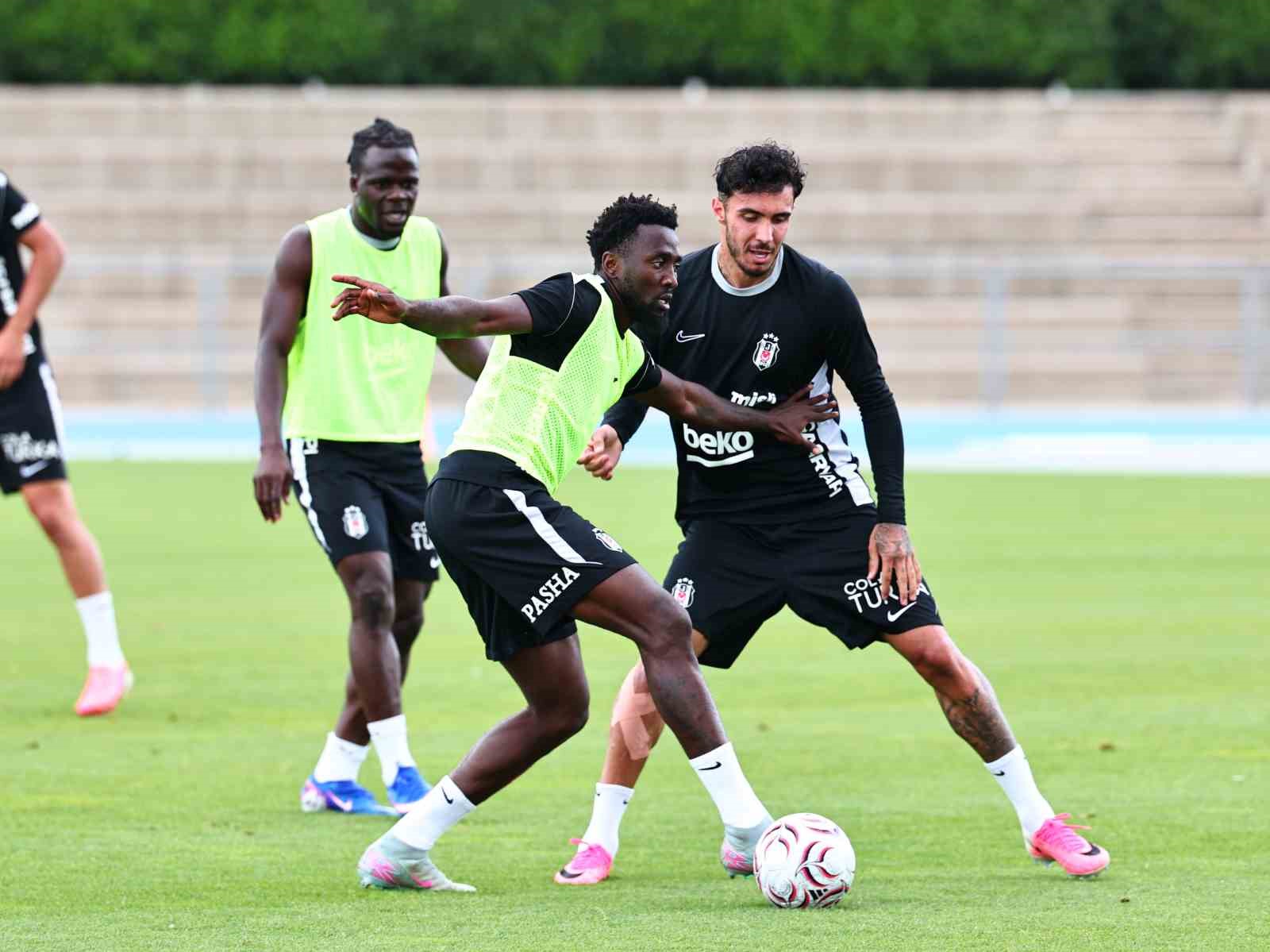 Beşiktaş, yeni sezona Slovakya’da hazırlanıyor 6 besiktas yeni sezona slovakyada hazirlaniyor 2 4qhflNng