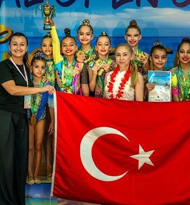 besiktasli-jimnastikcilerden-29-madalya-IqUbqcDG.jpg