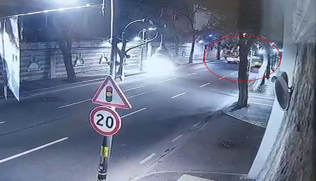 besiktasta 1 kisinin hayatini kaybettigi 8 kisinin yaralandigi kaza ani kamerada 0 h4pLIHw9