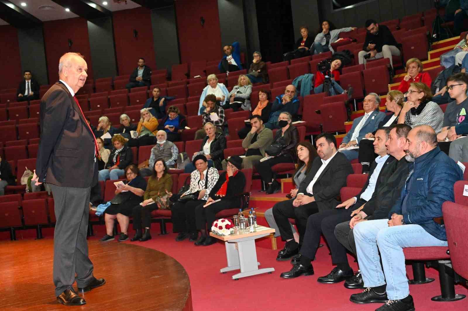 besiktasta 26 genelkurmay baskani ilker basbug cumhuriyetin izinde turkiyenin yarini soylesisini gerceklestirdi 3 8jwkOfJR