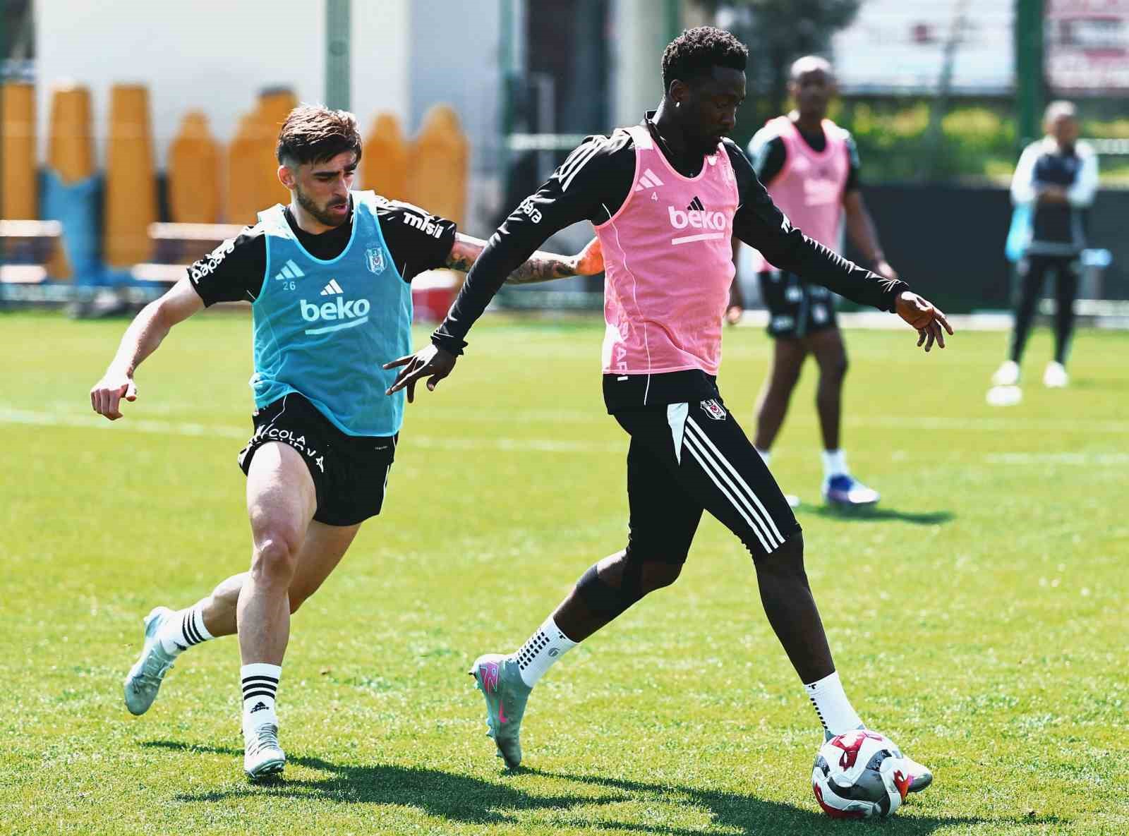besiktasta alanyaspor maci hazirliklari basladi 1 Cq7nBp97