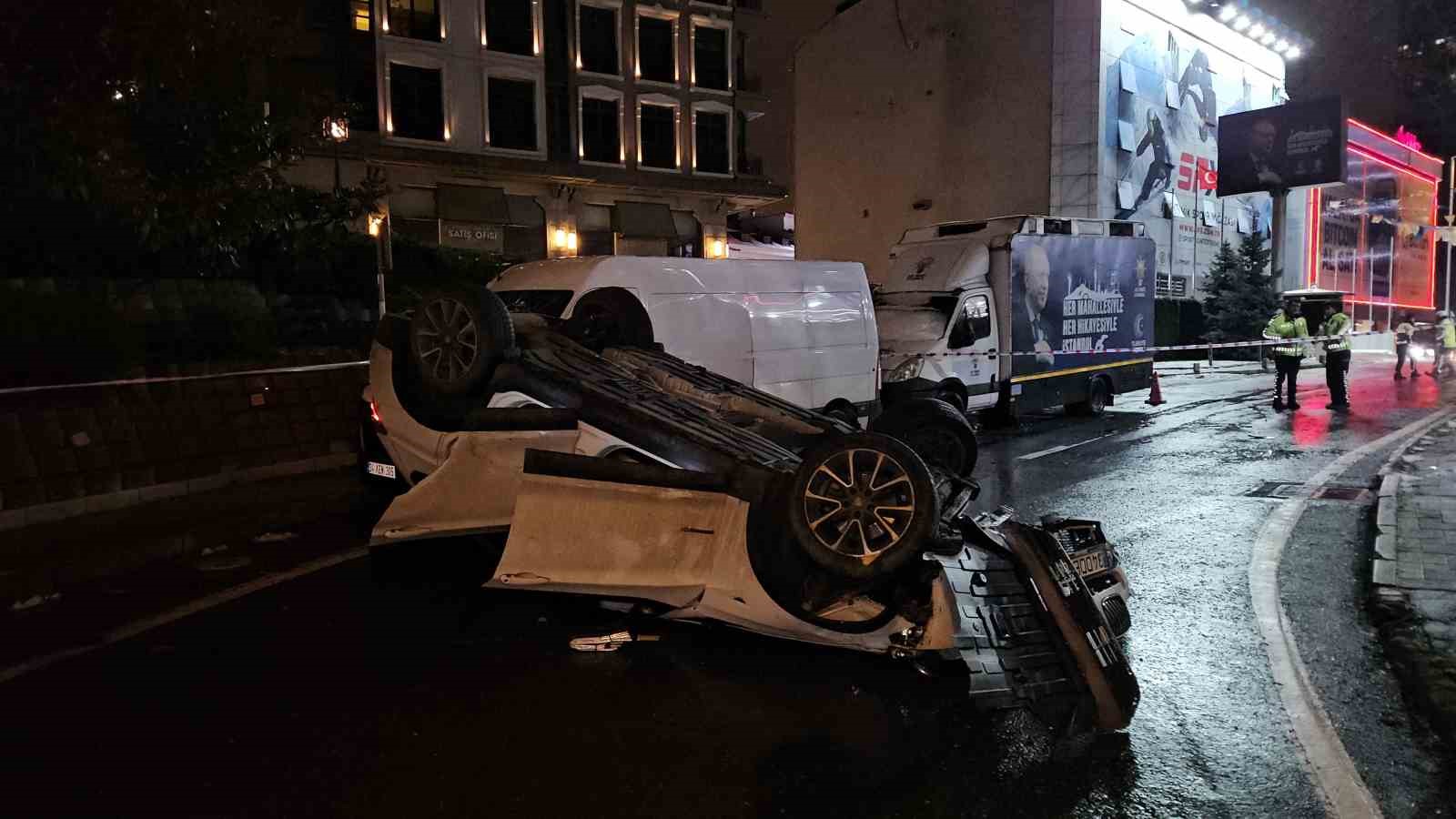 besiktasta alkollu surucu ortaligi birbirine katti 2 yarali 1 HWy5MTEp