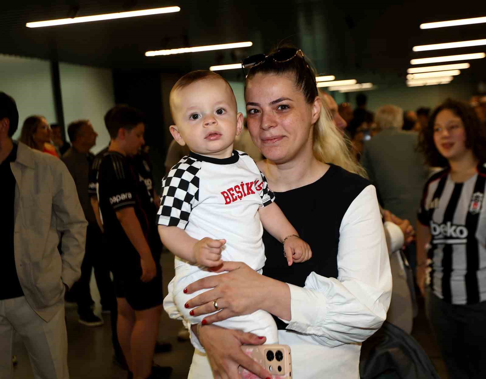 Beşiktaş’ta bayramlaşma töreni yapıldı 5 besiktasta bayramlasma toreni yapildi 1 u13u4ZSW