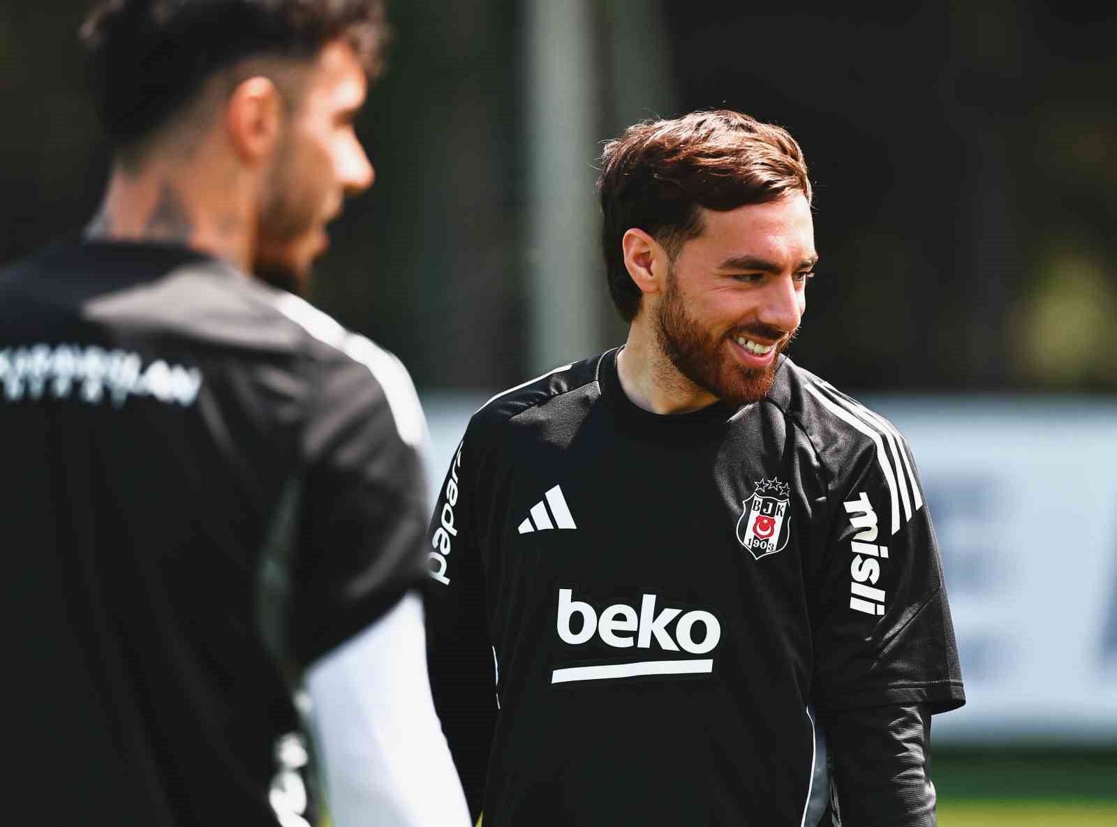 besiktasta caykur rizespor macinin hazirliklari devam etti 3 46zaQ5p1