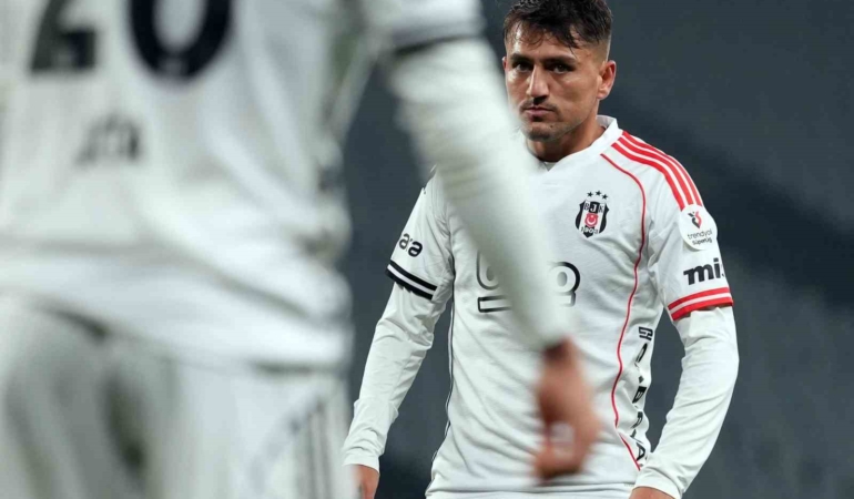 besiktasta-cengiz-under-penaltiyi-kacirdi-qTCOMmWt.jpg