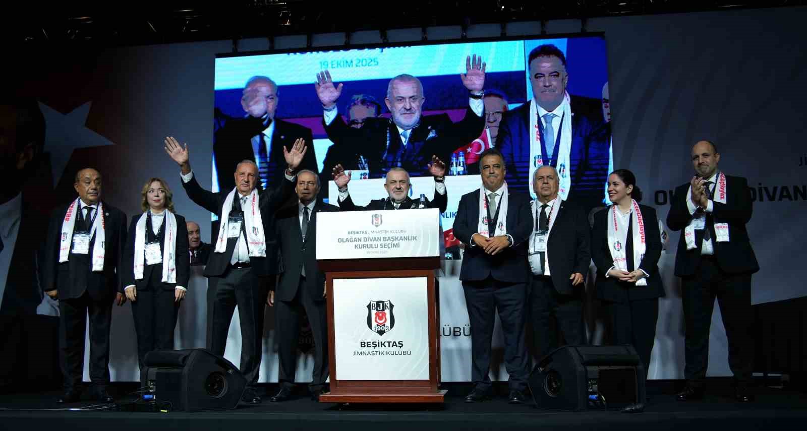 besiktasta divan baskani adaylar konusmalarini gerceklestirdi 8 lL56TIBc