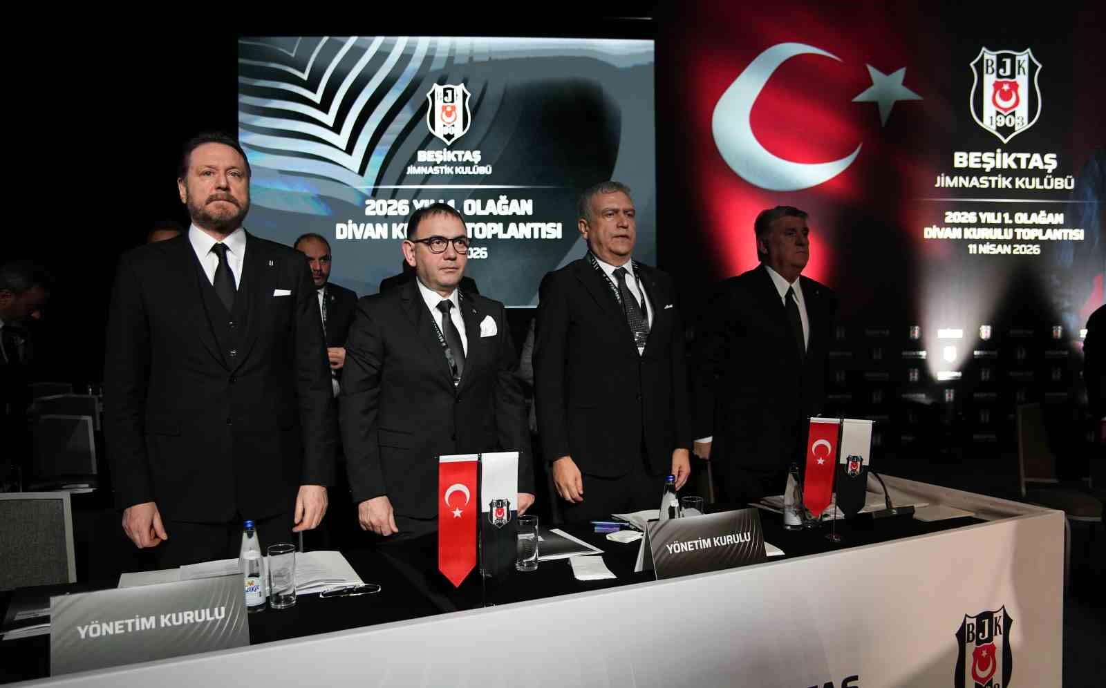 besiktasta divan kurulu toplantisi basladi 1 6I6HAB7M