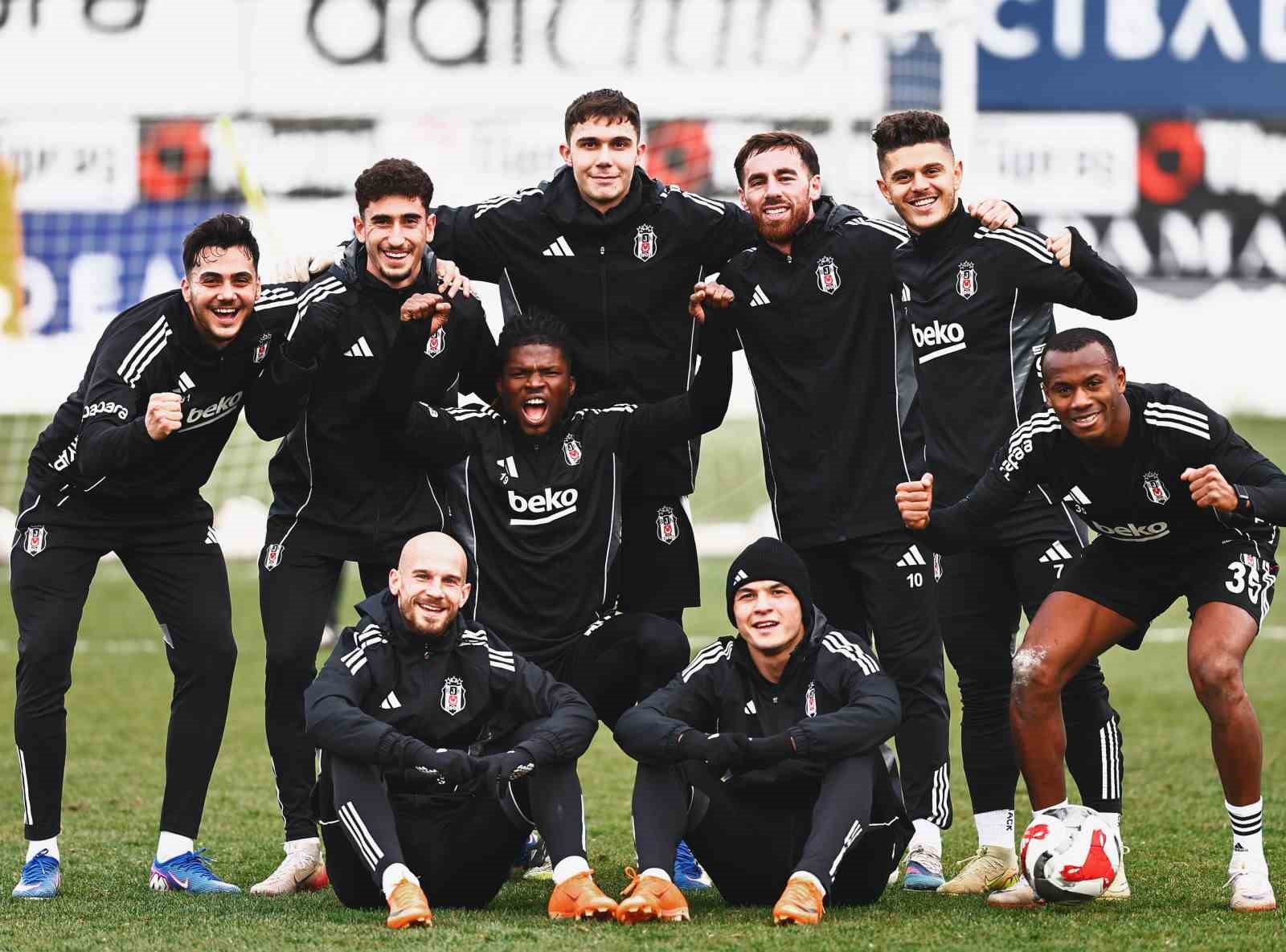 besiktasta eyupspor maci hazirliklari devam etti 0 l8sKKyuL