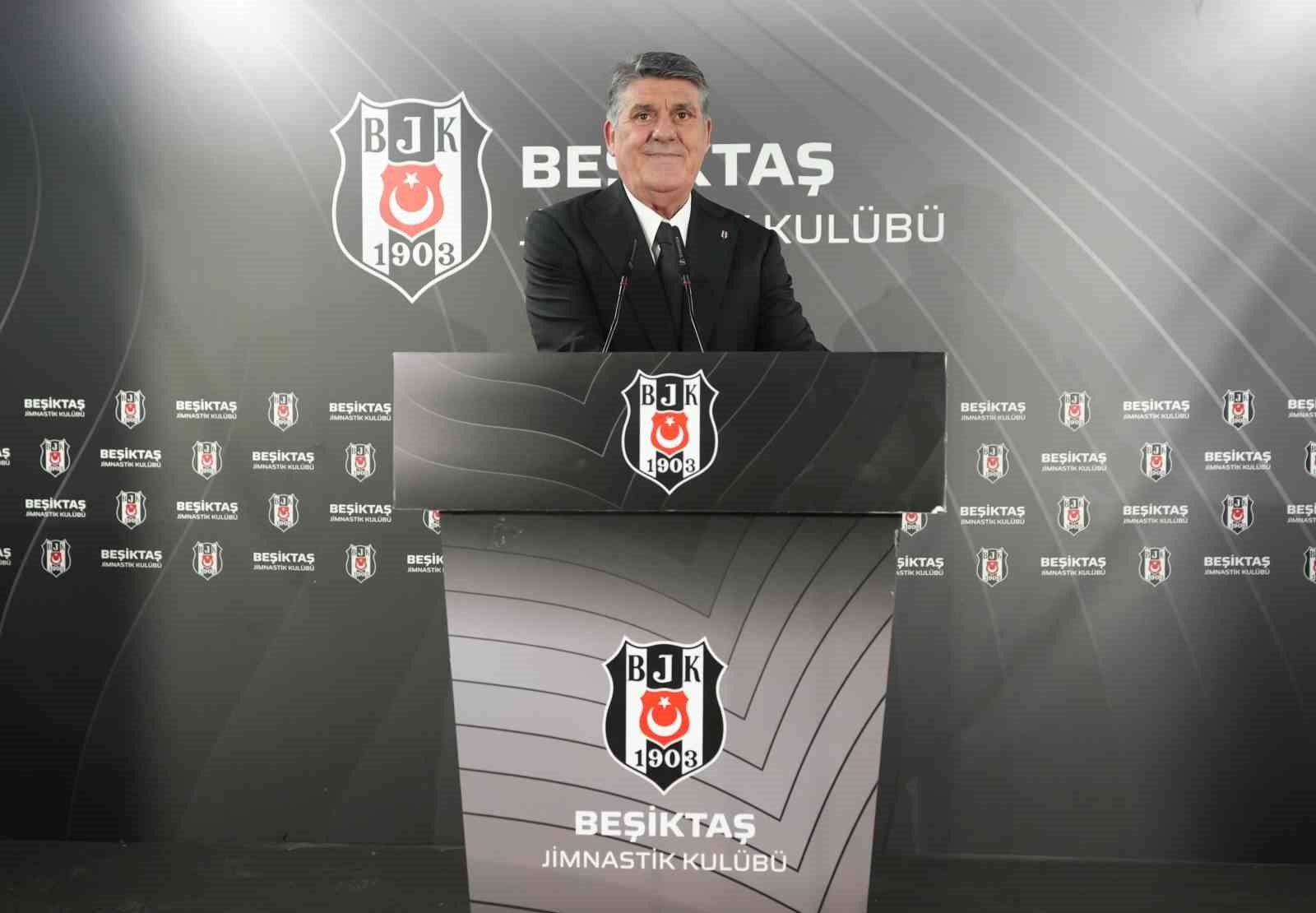besiktasta geleneksel bayramlasma toreni yapildi 3 QZL8Acm1