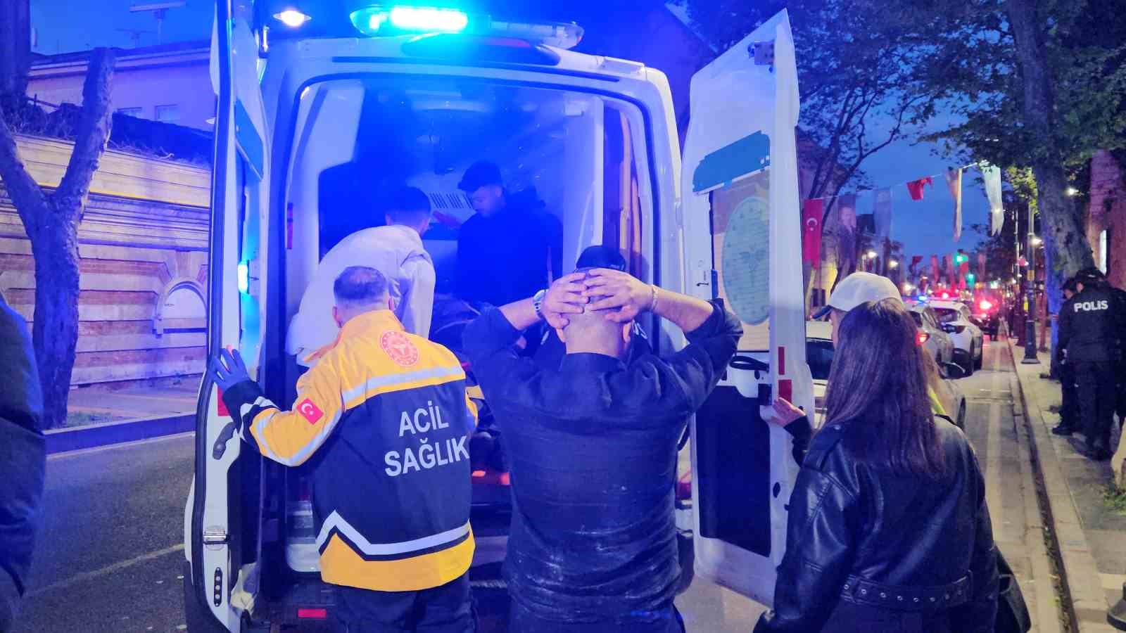 besiktasta iki otomobil kafa kafaya carpisti 9 yarali 1 GLZtgNdn
