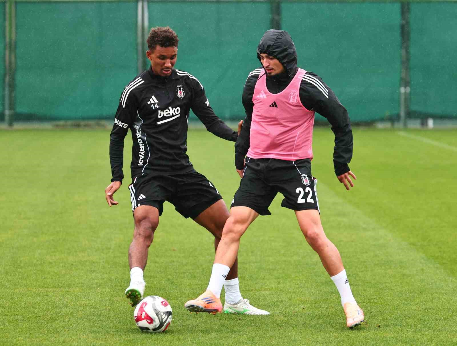 besiktasta konyaspor maci hazirliklari basladi 2 vVEesQHM