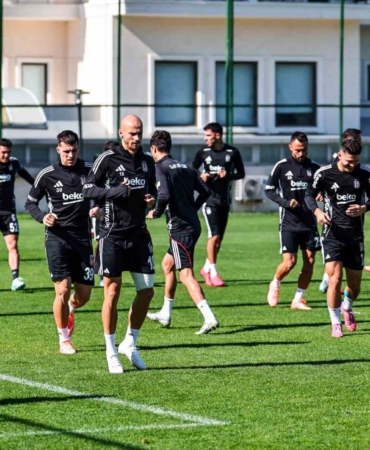 besiktasta-konyaspor-maci-hazirliklari-devam-etti-PJjamYjd.jpg