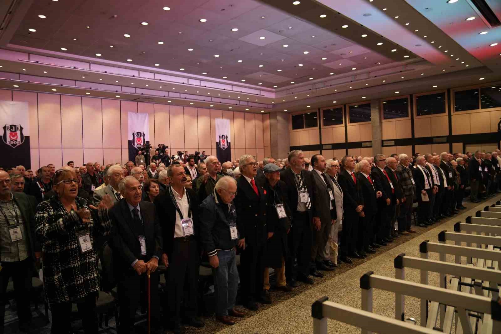 besiktasta olagan divan kurulu baskanlik secimi basladi 4 DI1D3Qlw