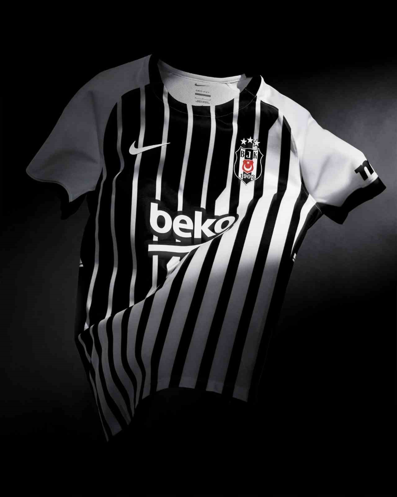 besiktasta yeni sezon formalarin tanitimi gerceklestirildi 6 fLajdHd9