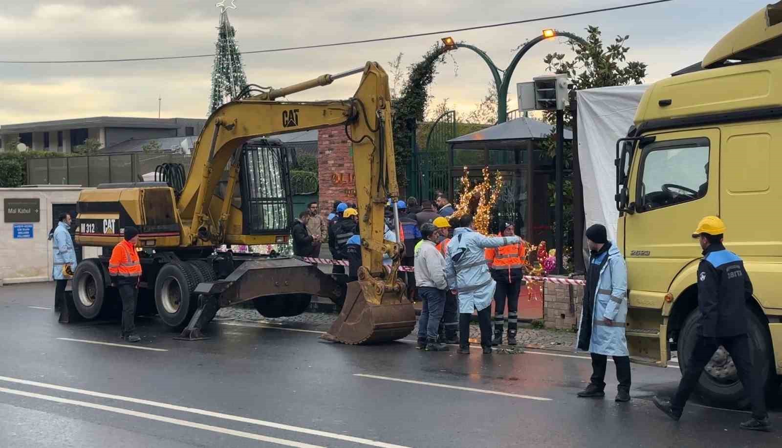 besiktastaki unlu gece kulubunun kacak bolumleri yikiliyor 0