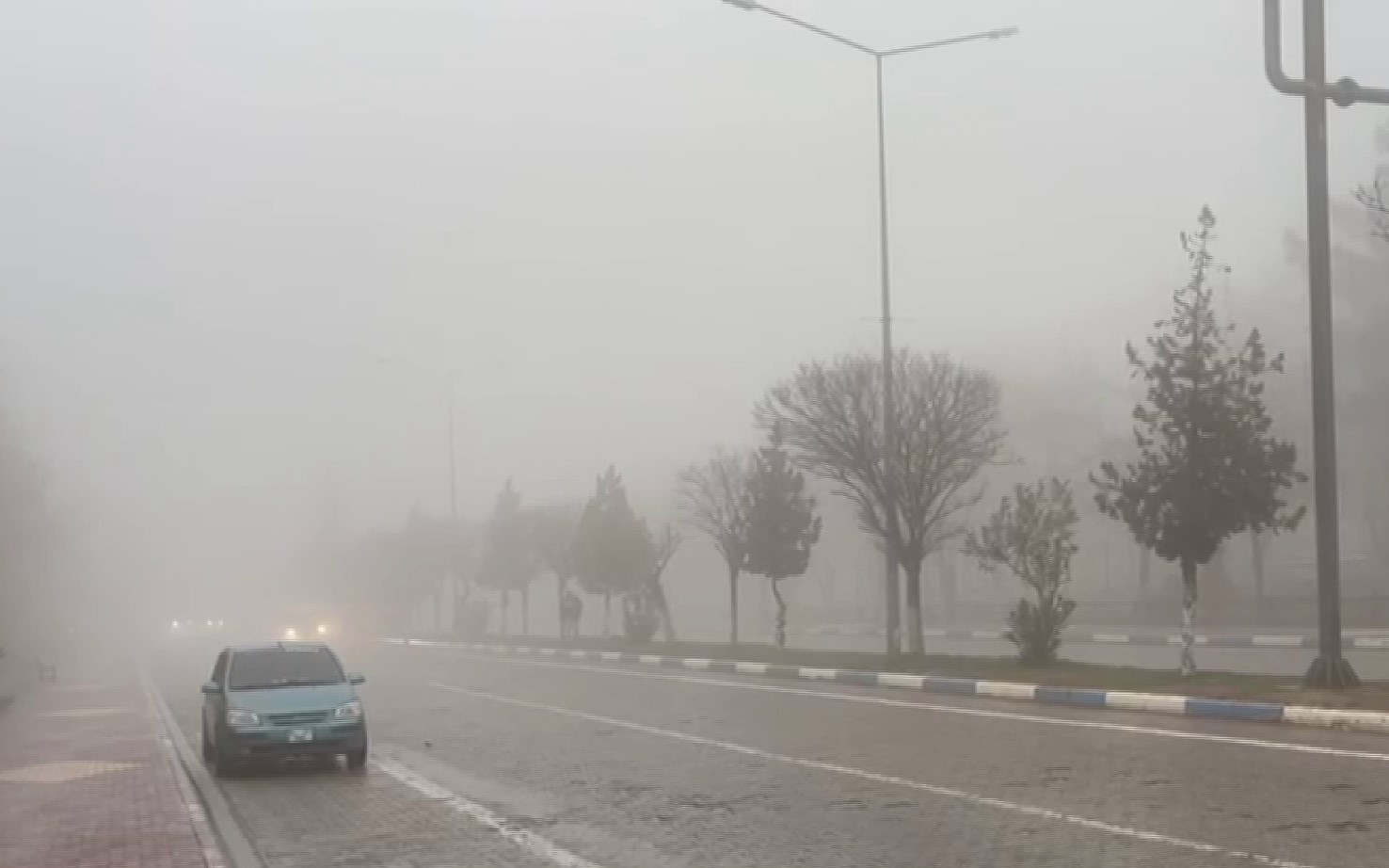 besnide saganak yagis ve yogun sis etkili oldu 3 a3UBrITF