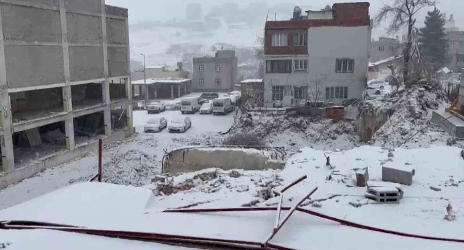 besnide yogun kar yagisi basladi 2 rV8PeZ7U