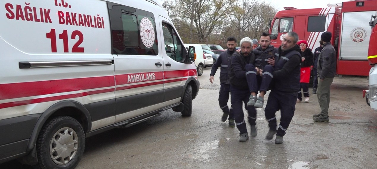 beton fabrikasinda yangin 2 isci dumandan etkilendi 0 TvSrcwEI