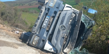beton-mikseri-sarampole-yuvarlandi-Sh58tiJF.jpg