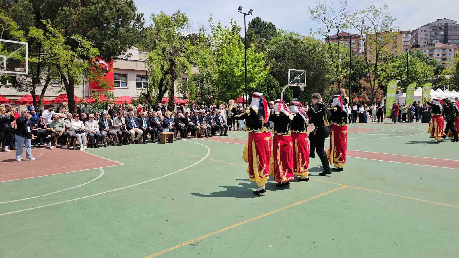 beunde 29 uluslararasi bilim ve genclik haftasi coskuyla basladi 1 hqHvnPOp