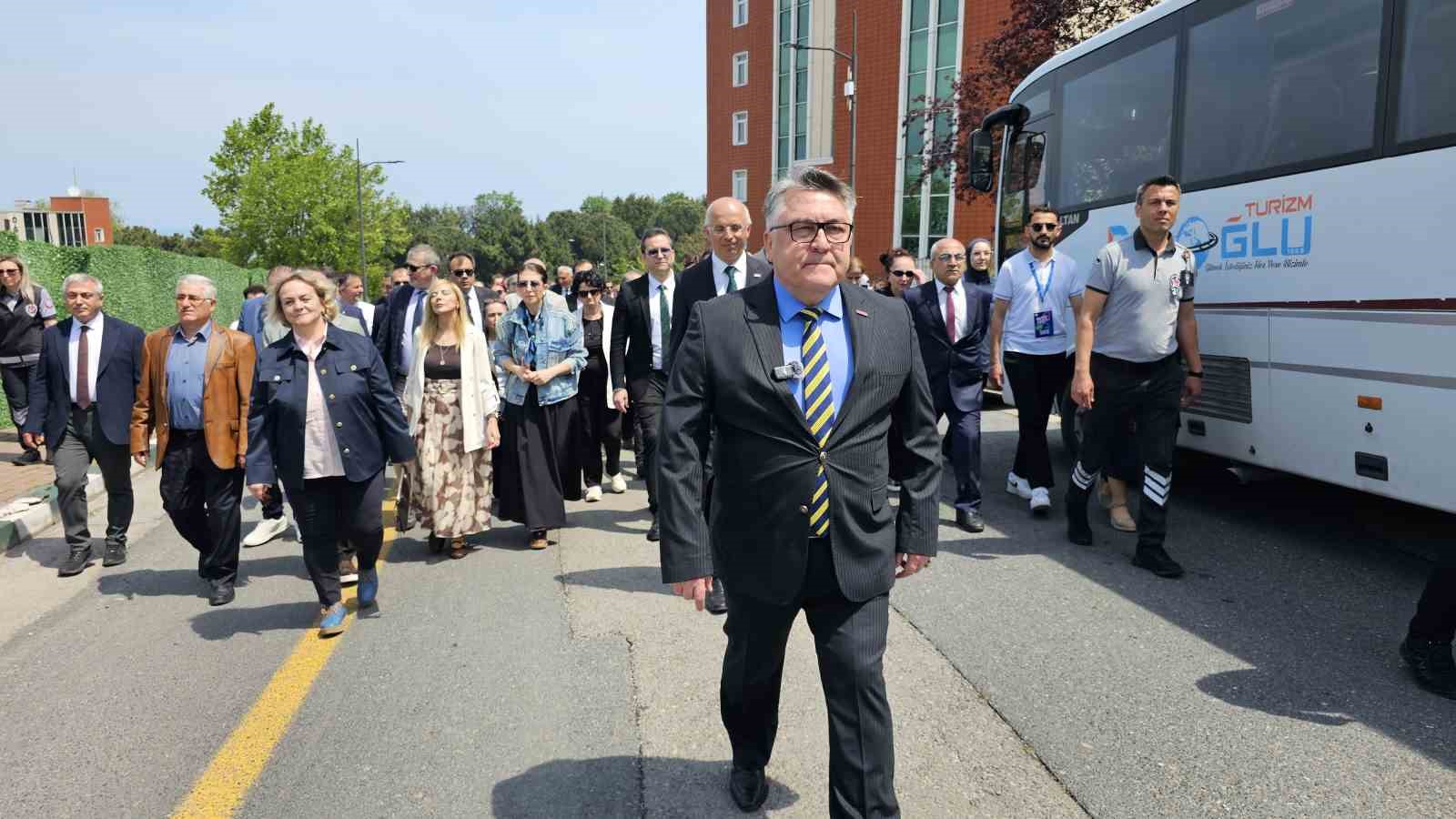 beunde 29 uluslararasi bilim ve genclik haftasi coskuyla basladi 4 X4dtPbiu