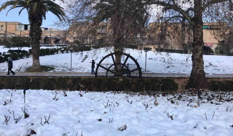 beyaz-ortuyle-kaplanan-balikligol-havadan-goruntulendi-2etMnqV9.jpg