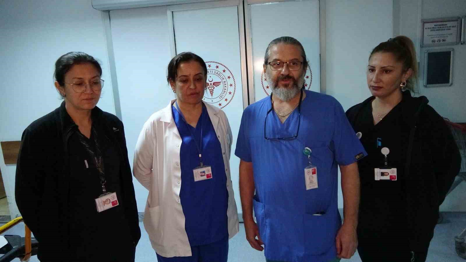 beyin olumu gerceklesen hastanin karaciger ve iki bobregi bagislandi 4 XJth3Wat