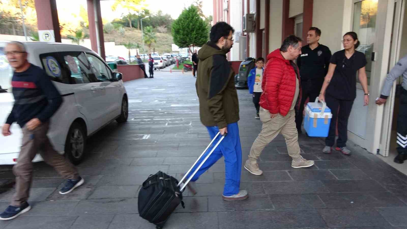 beyin olumu gerceklesen hastanin karaciger ve iki bobregi bagislandi 6 QBedgcB5