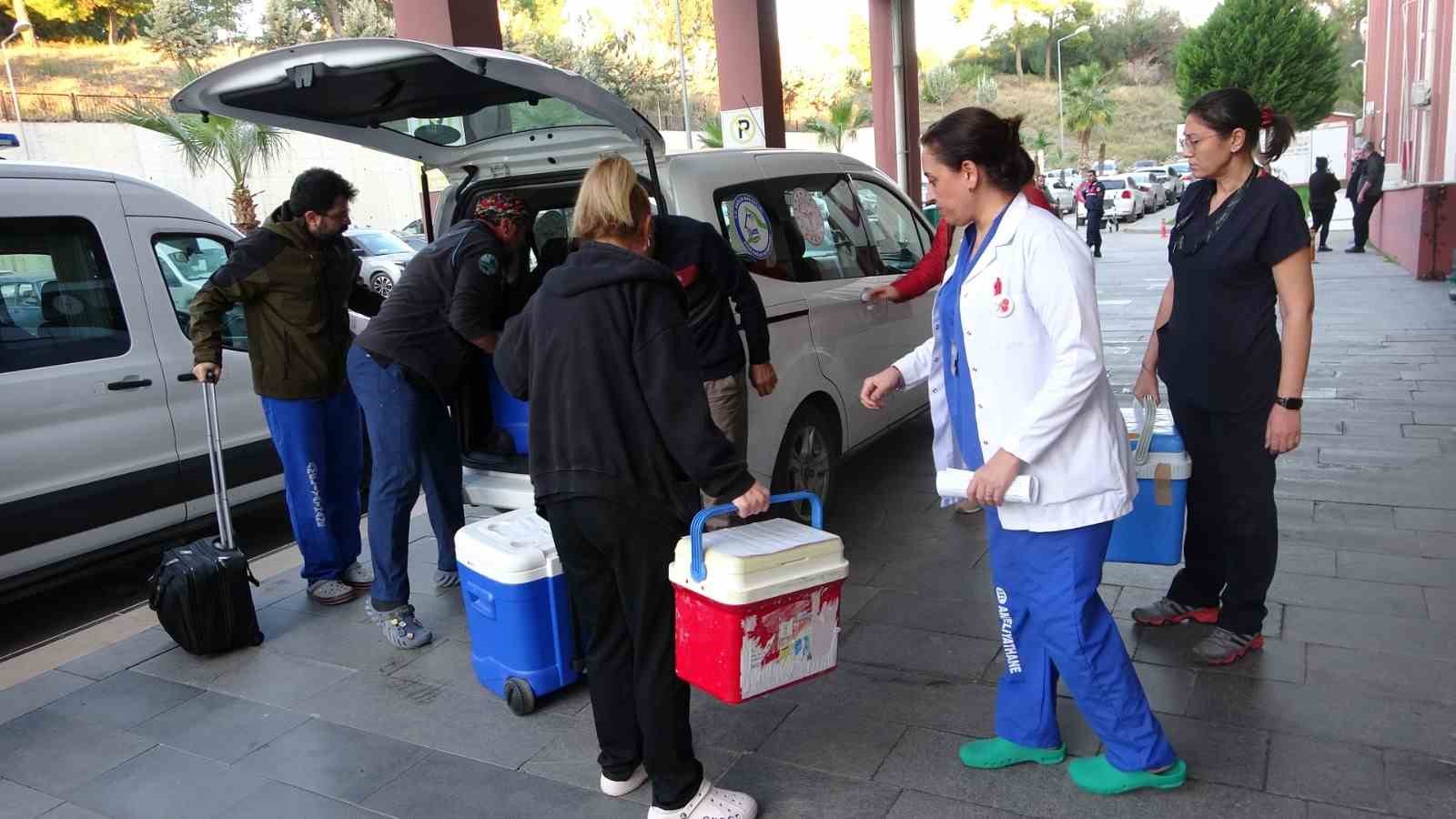 beyin olumu gerceklesen hastanin karaciger ve iki bobregi bagislandi 7 NIMEc519
