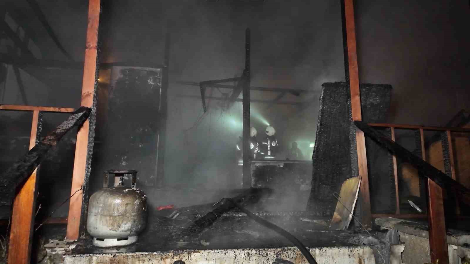 beykozda somineden cikan yangin restorani kule cevirdi 1 kvOs63WW