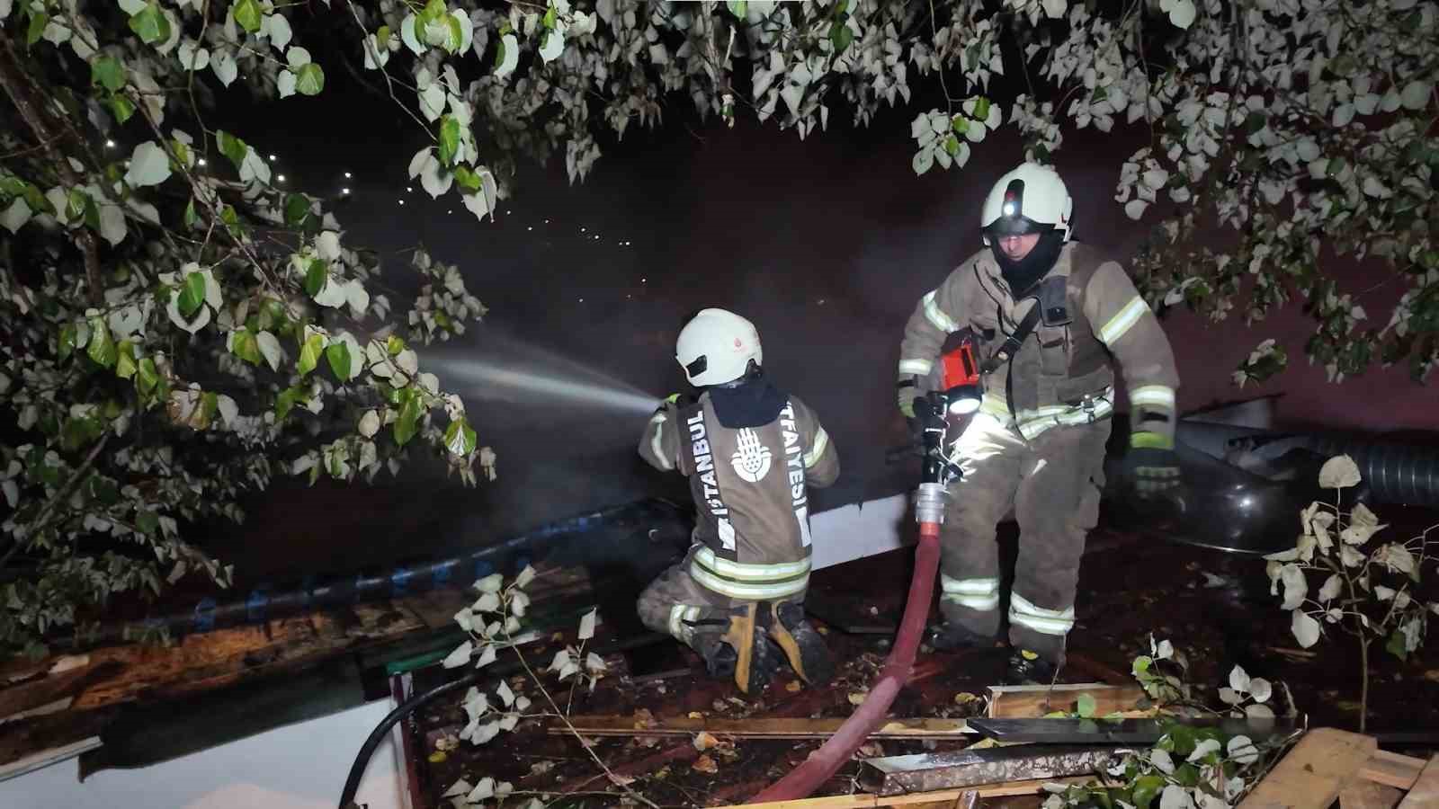 beykozda somineden cikan yangin restorani kule cevirdi 3 1cezOqde