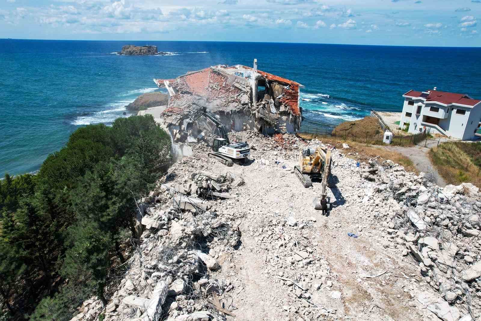 beykozdaki metruk otel yikiliyor yerine genclik kampi yapilmasi planlaniyor 2 L7i1FAmO