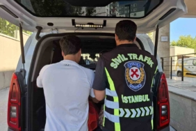 beylikduzunde-araci-durdurup-saldiran-surucuye-180-bin-lira-ceza-ehliyetine-el-konuldu-uHsCLKlA.jpg