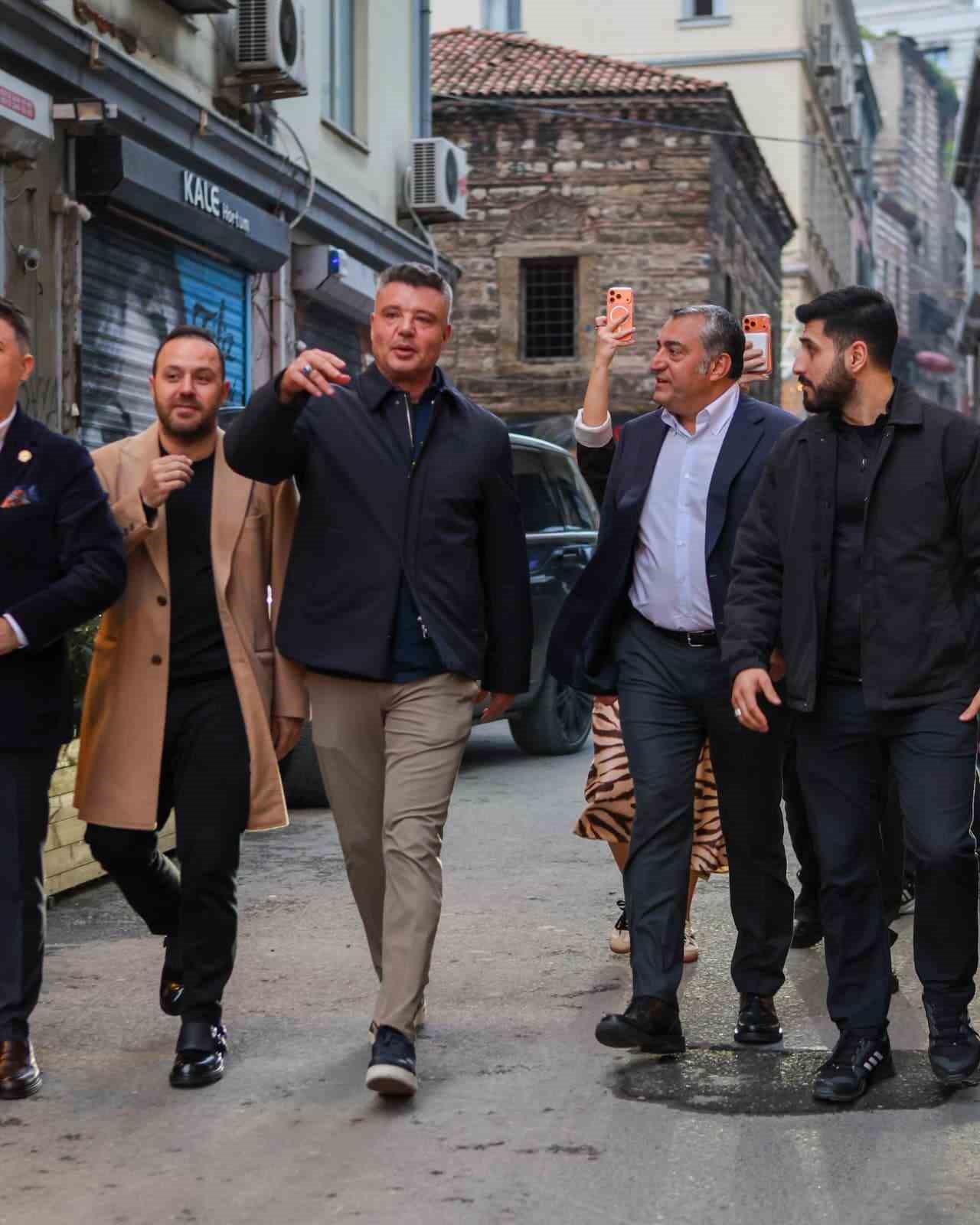 beyoglu fenerbahceliler dernegi sampiyonlari agirladi 4 yKE3s3vs