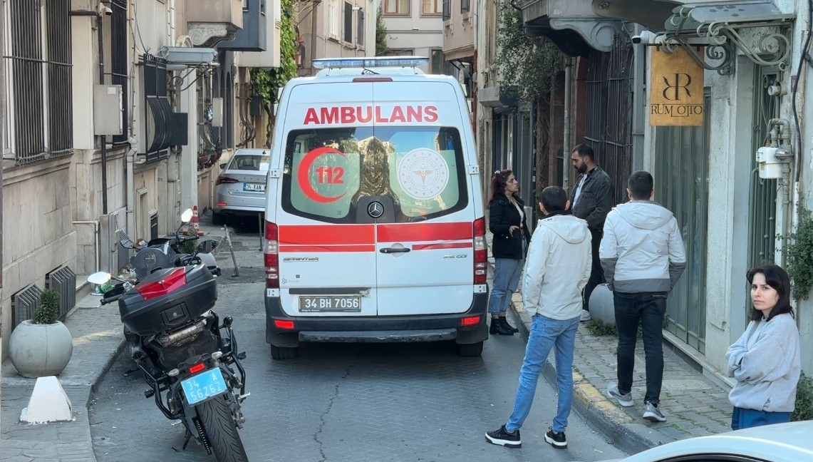 beyoglunda bir kisi apartman dairesinde olu bulundu 1 tMt5ZCN7