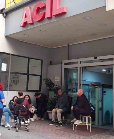beyoglunda-ozel-hastane-deprem-tadilati-gerekcesiyle-kapatildi-isten-cikarilan-calisanlar-tepki-gosterdi-R88uCF1B.jpg