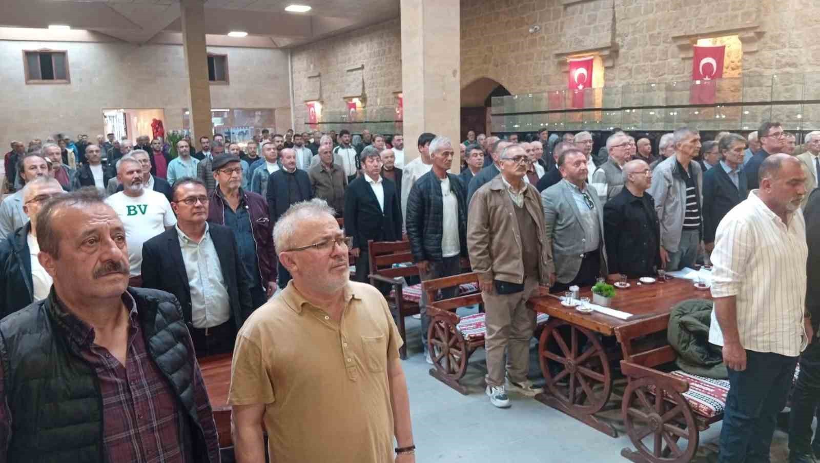 Beypazarı Belediye Spor’un 72. yılında efsaneler bir araya geldi 6 beypazari belediye sporun 72 yilinda efsaneler bir araya geldi 2 XbKDYQpZ