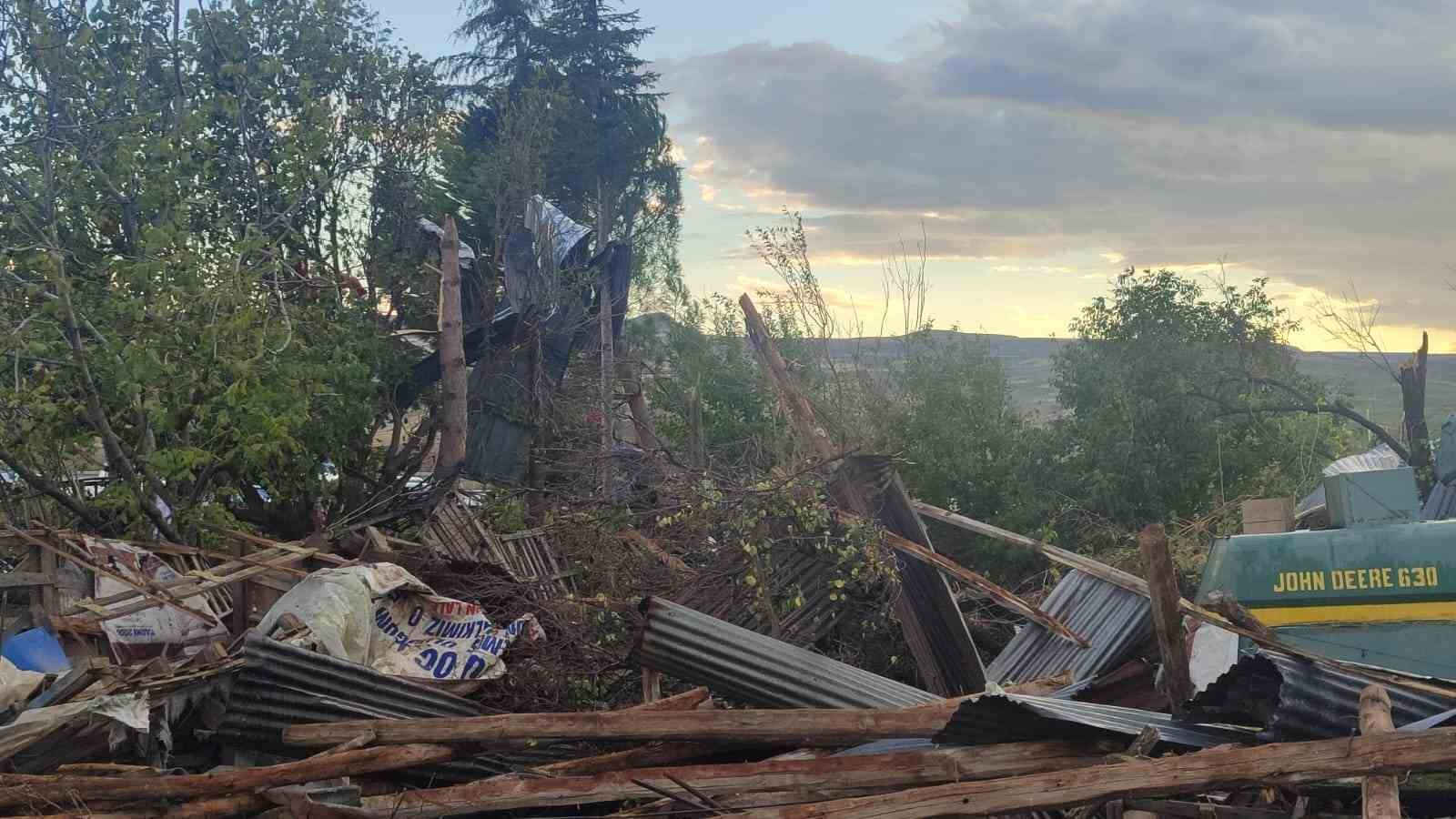 beypazarinda firtina catilari ucurdu 12 87kYaT5A