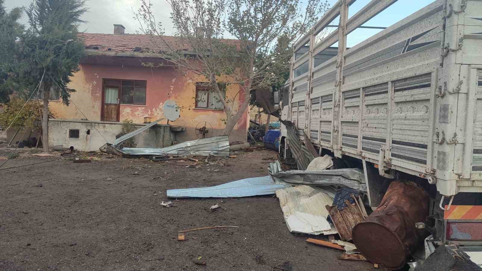 beypazarinda firtina catilari ucurdu 16 dUALE1gU